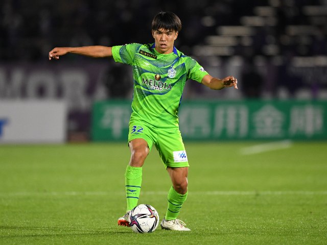 湘南ベルマーレ　田中聡　ユニホーム HATTRICK（ハットトリック）-選手の想いをファンへ届ける公式