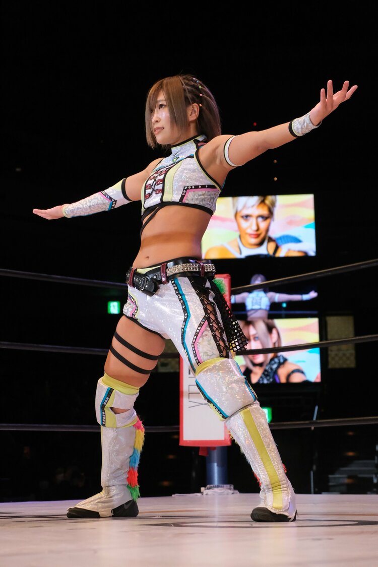 スターダム退団マッチで小波が“亡き戦友”木村花の技に込めた意味とは