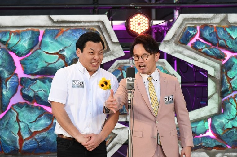 敗者復活戦での2人。エントリーナンバーは「3182」だった