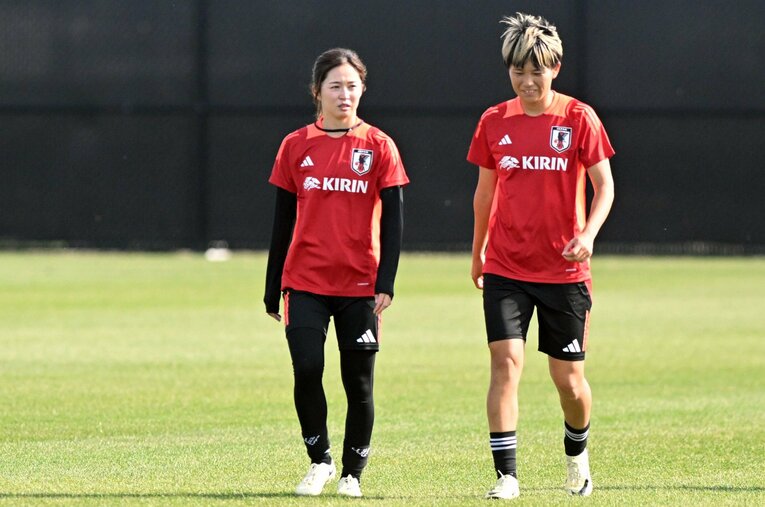 24年4月、アメリカ遠征での清水と南　©JFA/AFLO