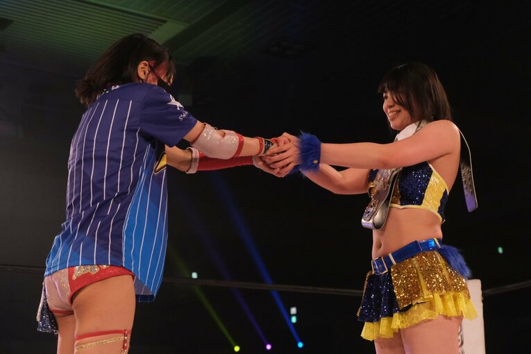 試合直後に向後桃が挑戦表明。その場で受諾した