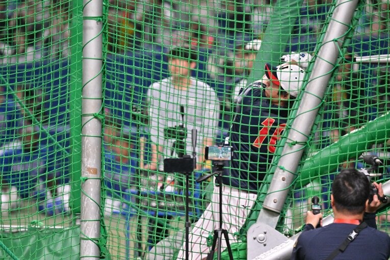 この日は合計28スイング、スタンドインは11で観客を沸かせた　©Hideki Sugiyama