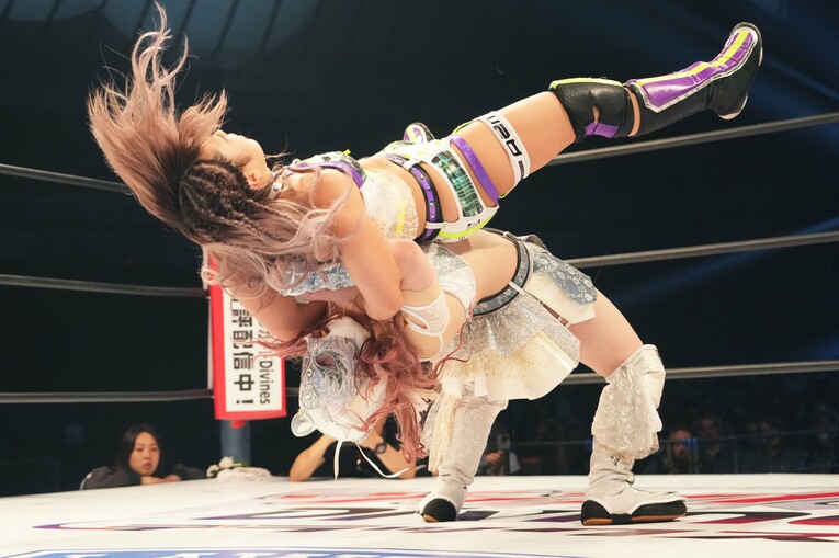 スターライト・キッドのタイガースープレックス　©Essei Hara