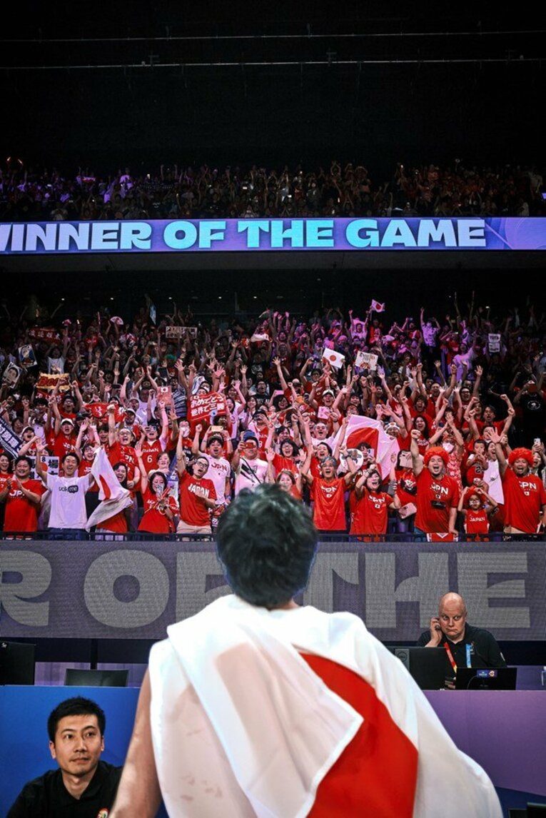 沖縄に集ったファンの大声援もチームを後押しした　©FIBA