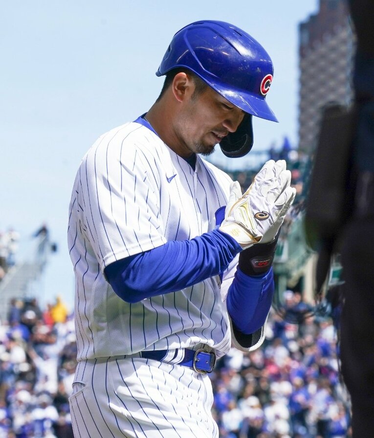 MLB初本塁打後の「お辞儀ポーズ」©Getty Images