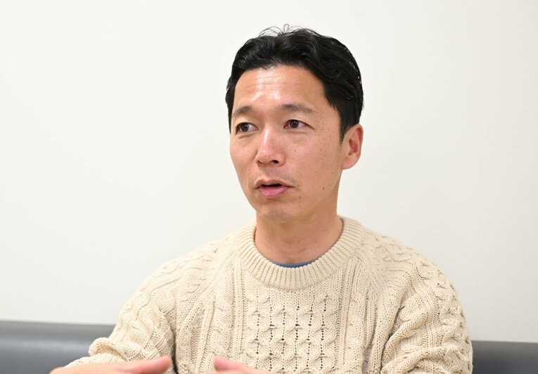1月中旬、NumberWebのインタビューに応じた中大・藤原正和監督　©Keiji Ishikawa