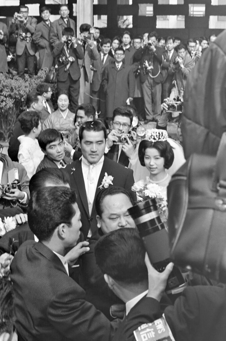 結婚式を挙げる長嶋茂雄（当時28歳）と亜希子さん（カトリック渋谷教会）　©JIJI PRESS