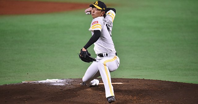 ★値下げ★東浜巨投手 スパイク img_97d2d7204f5d543e9417c44775