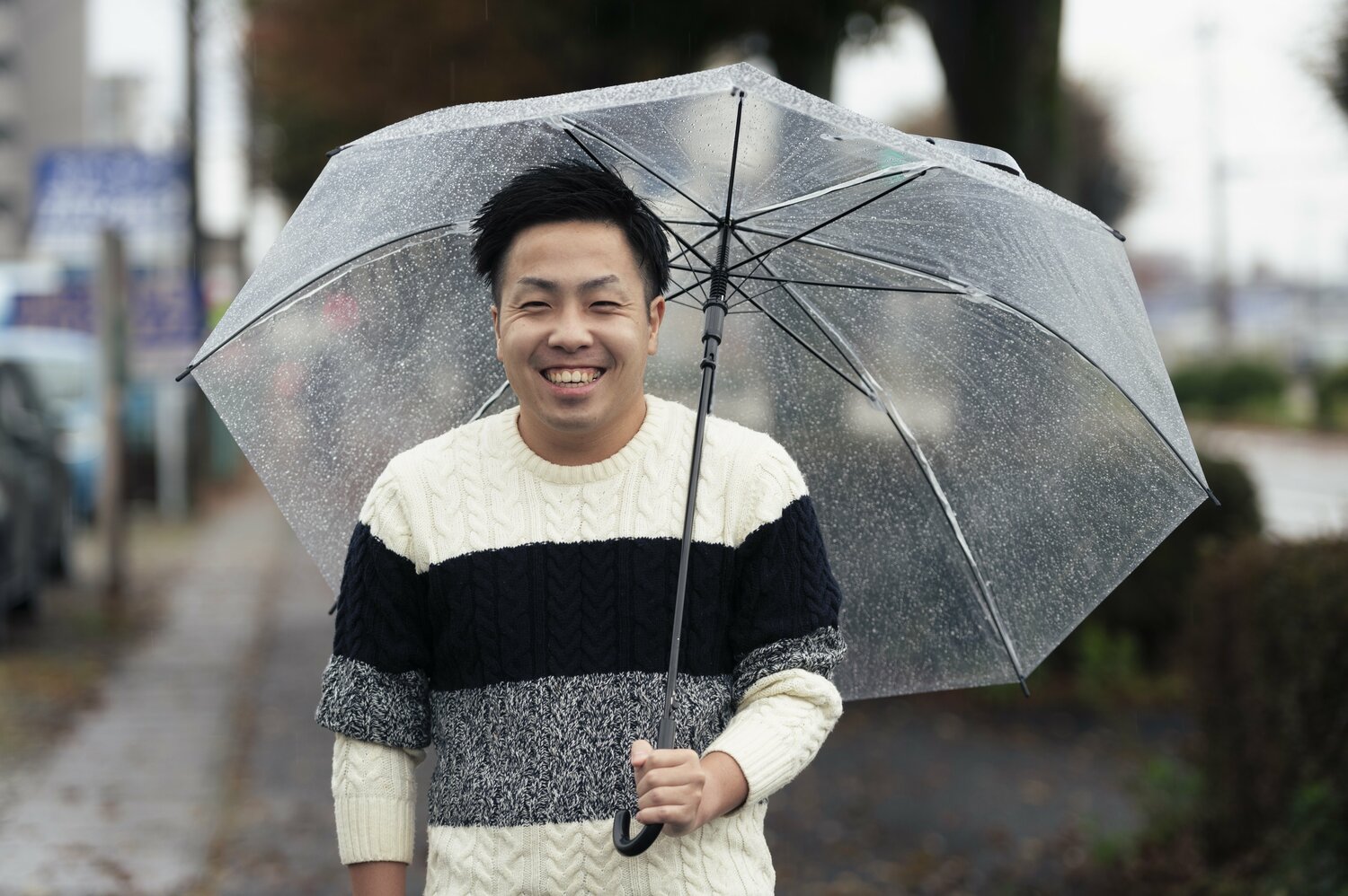 自分が救われたゲーム配信者のように誰かの暇つぶしになるような存在になりたいと語る郡司さん。カッコつけるよりも「笑われる」ことに力点を置いているという　©Wataru Sato