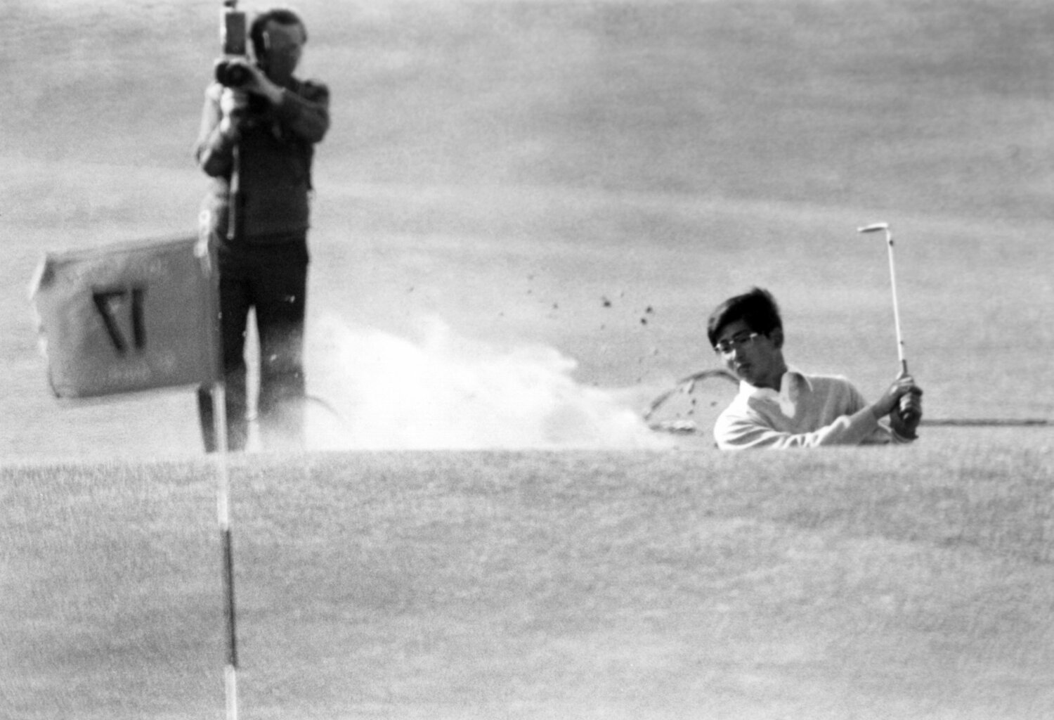 1978年、セントアンドリュースで行われた全英オープンで一時トップタイに位置していた中島常幸。17番のガードバンカーに捕まり、優勝争いから脱落した　©︎Getty Images