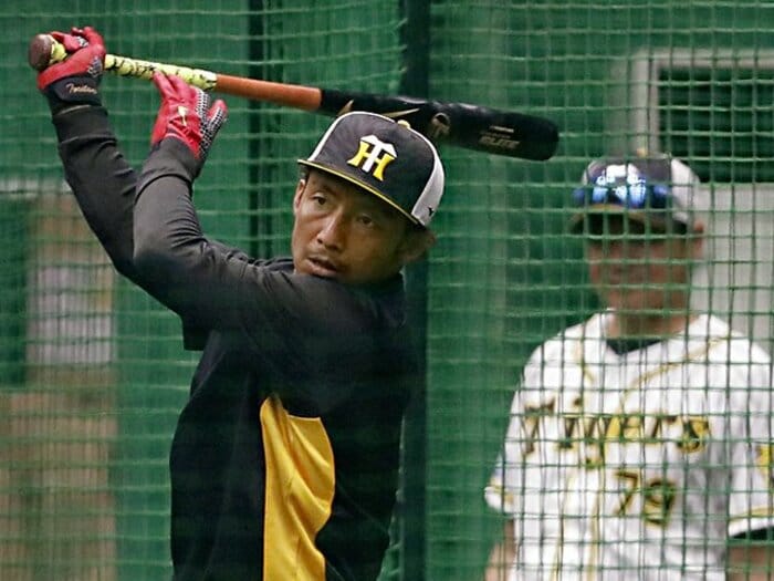 鳥谷敬の引退勧告は「冷たい」か?ベテランの進退に求められること。<Number Web> photograph by Kyodo News
