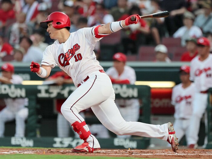 「今までで一番きつかった」県岐阜商OBのカープ佐々木泰がドラフト1位でプロ入りすると決めたコロナ禍の最後の打席＜Number Web＞ photograph by Sankei Shimbun