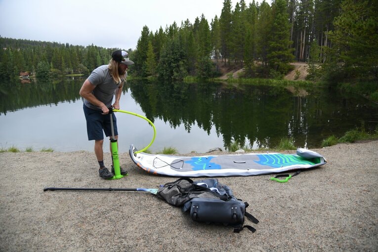 近年、人気が高まっているインフレータブルボード　©Getty Images