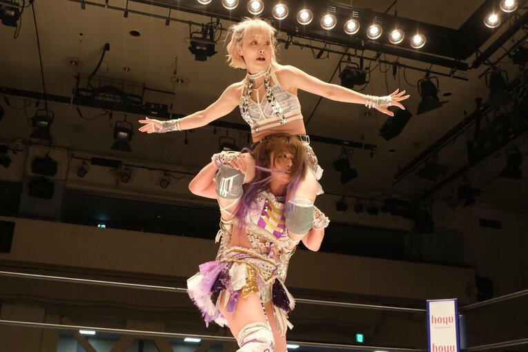 6月28日の後楽園ホール大会では、なつぽいがスターダムで初めて中野たむに勝利　©Norihiro Hashimoto