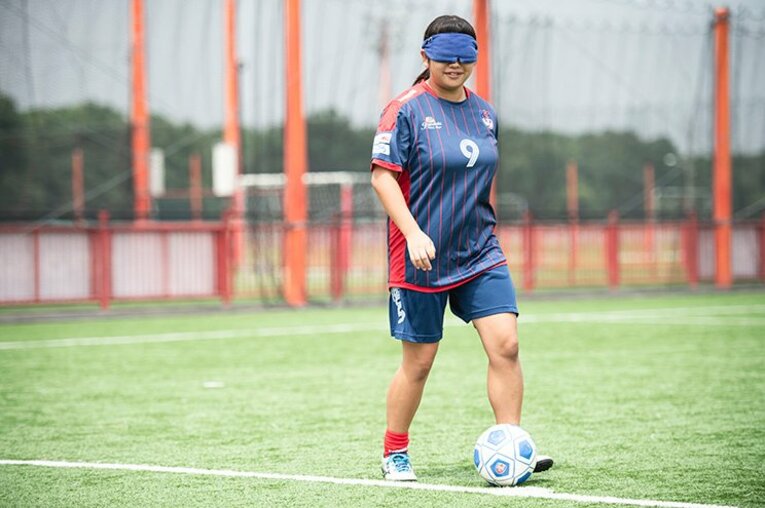 加藤健人と菊島宙のレクチャーで修造がブラインドサッカーに挑戦！(2)