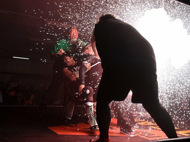 ボランティアレスラーで再デビュー!?大仁田厚がG馬場没20年の記念大会へ。(2)