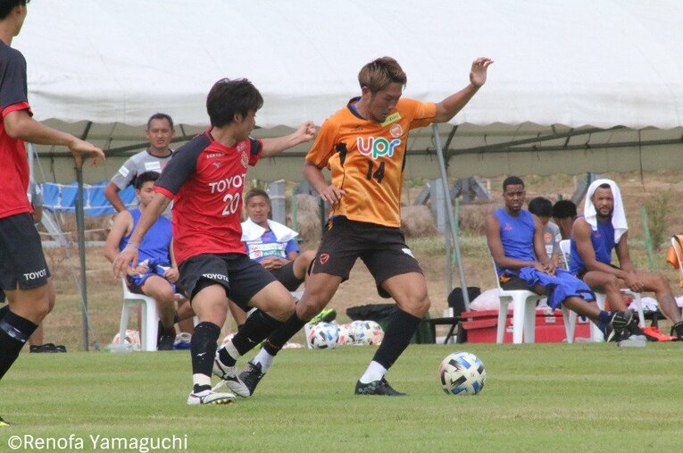 若き才能が伸びる霜田メソッドとは。レノファ山口のキャンプ潜入・後編。(6)