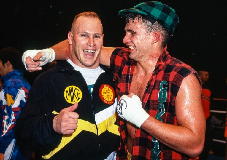 のちに幾度も激闘を繰り広げるピーター・アーツと　©Susumu Nagao