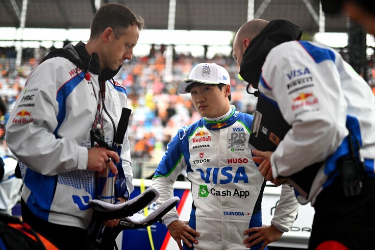 今季序盤2戦にRBで出走し、明るい表情を見せることが多かった角田　©Getty Images / Red Bull Content Pool