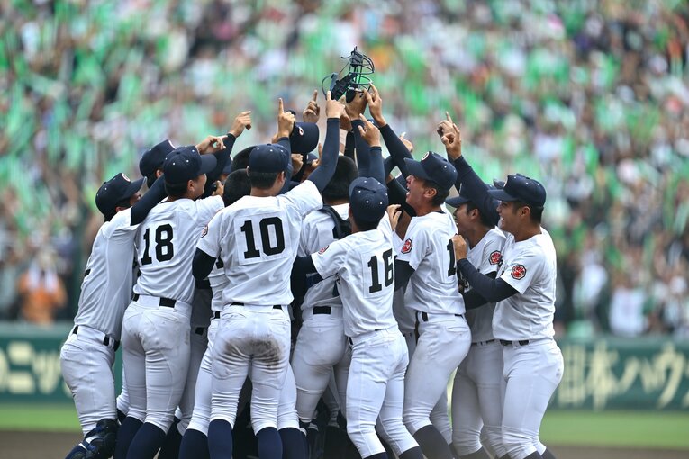 見てて泣ける…最高の試合だった【テレビに映らない】甲子園決勝の決定的瞬間（計50枚超）。写真はまだまだ続きます　©Hideki Sugiyama