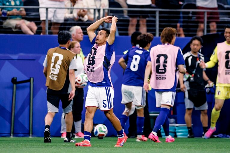 テレビに映らない日本代表vsオランダ撮影写真（写真は右に続きます）　©Kiichi Matsumoto/JMPA