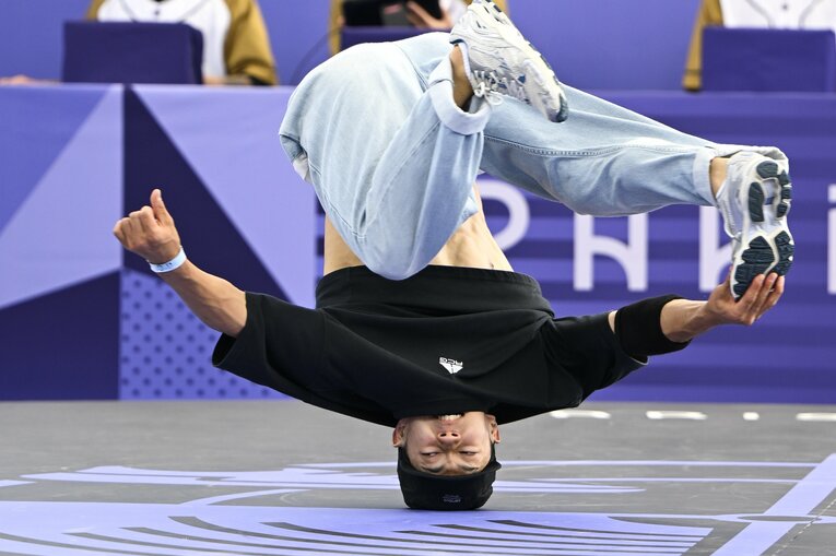 頭だけで鋭く回るドリル　©Asami Enomoto／JMPA