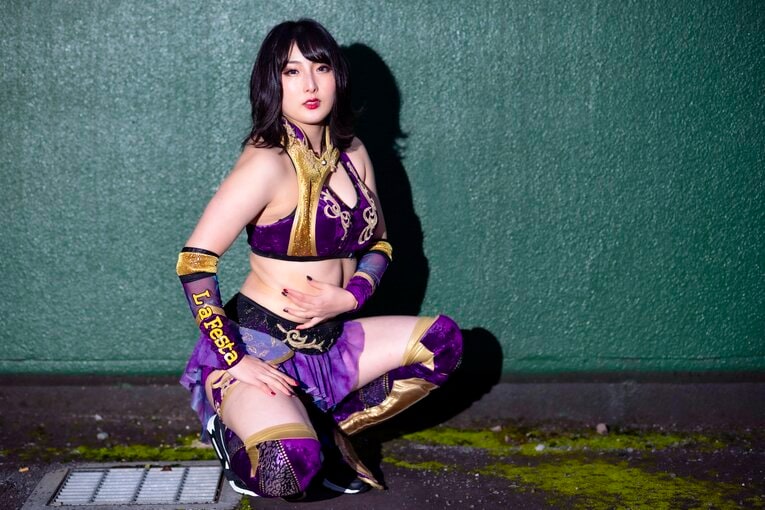 「対人恐怖症」「引きこもり」だった少女がプロレスと出会い、リングで輝く“強くて綺麗なお姉さん”になるまで《真琴15周年特別グラビア》(27)