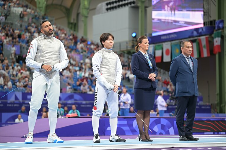 男子フルーレ個人2回戦、飯村一輝vs.アラエルディン・アブエルカセム　©Takuya Kaneko/JMPA