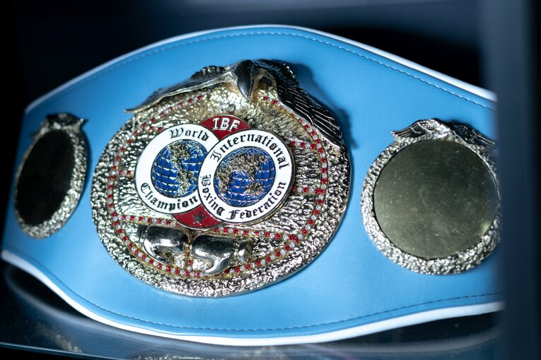IBFのベルト　©Takuya Sugiyama