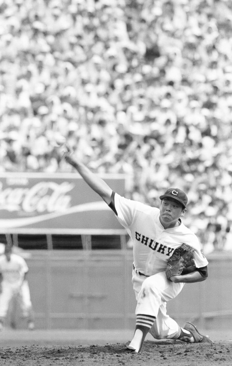 高校時代の野中徹博の豪快な投球フォーム　©JIJI PRESS