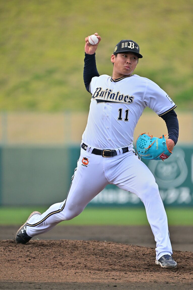 ブレーク２年目となる今春のキャンプで練習に取り組む山下　©Hideki Sugiyama