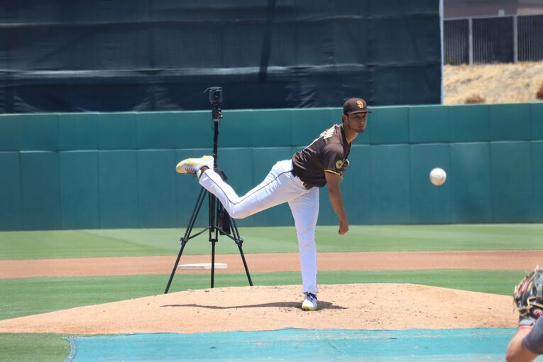 復帰登板まで慎重に調整するダルビッシュ　©Yuki Yamada