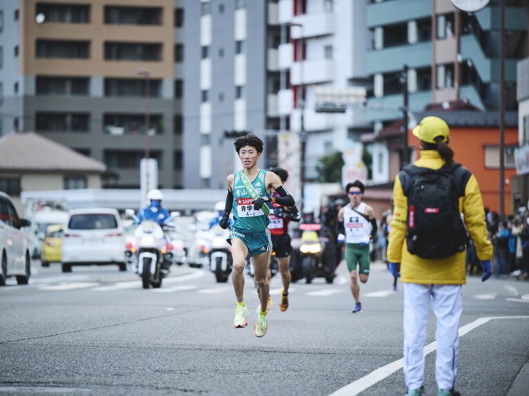 近藤は3年時から急成長。そのストイックさには後輩だった佐藤も舌を巻く　©Yuki Suenaga