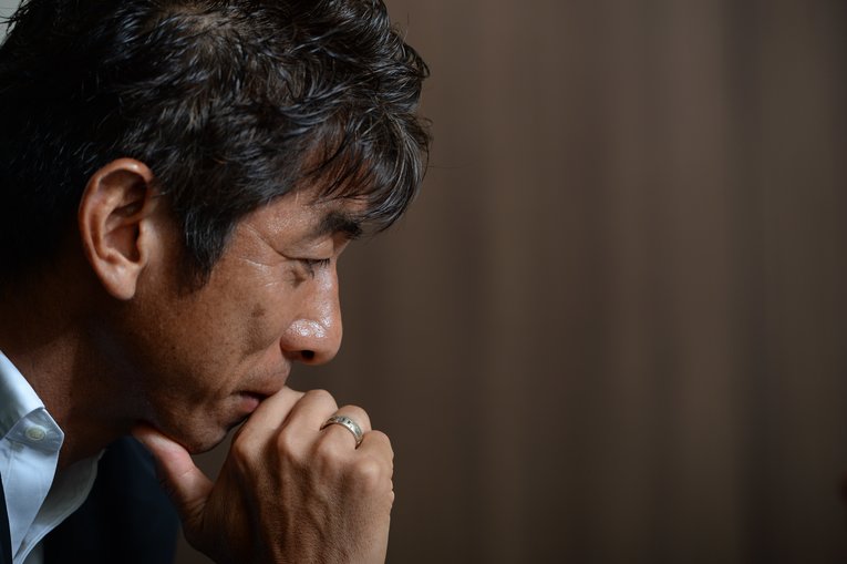 “ドーハ組”井原正巳が選ぶ日本代表史上最高のセンターバックは誰？「冨安健洋には“この3人”を追い抜いて欲しい」(7)