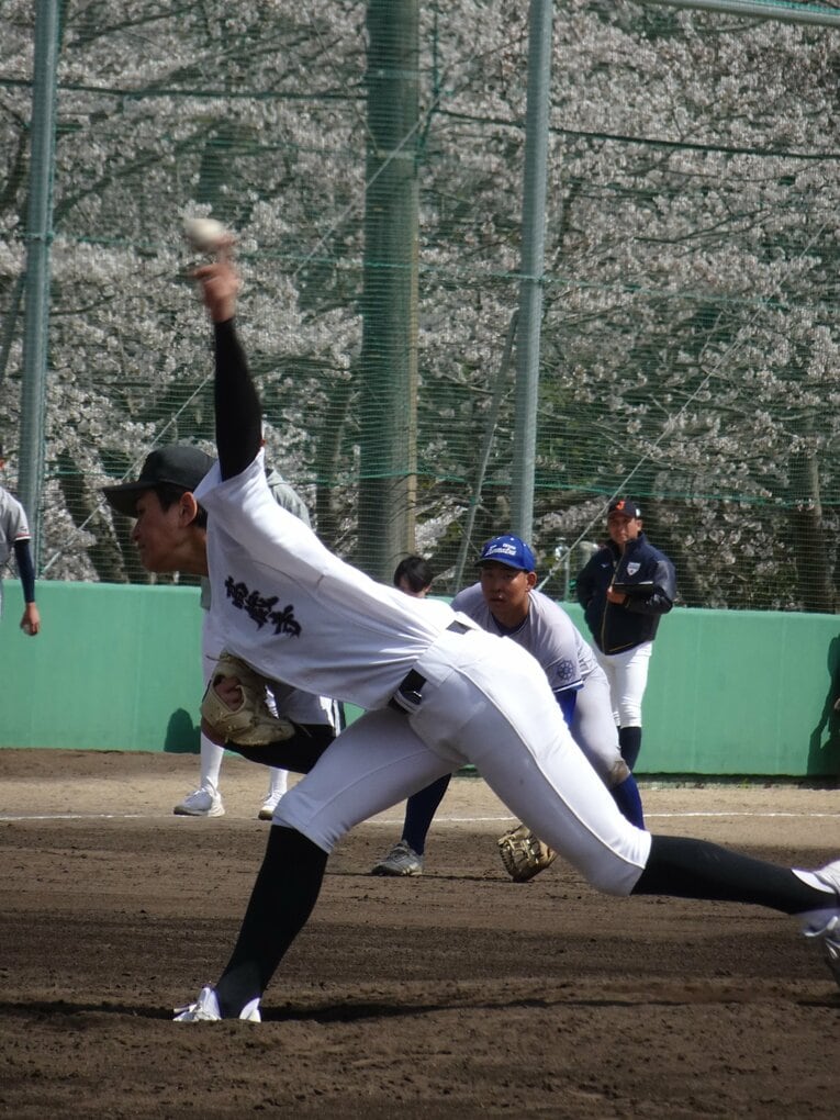 1.無名だがスゴい投手【フォーム連続写真】愛知の公立校・高蔵寺高校の芹澤大地 ©Yuji Yanagawa