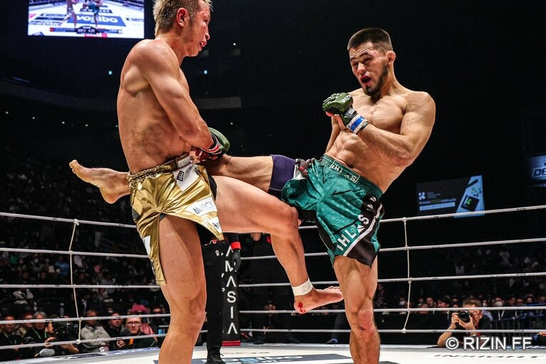 ラジャブアリ・シェイドゥラエフvs.久保優太　©RIZIN FF