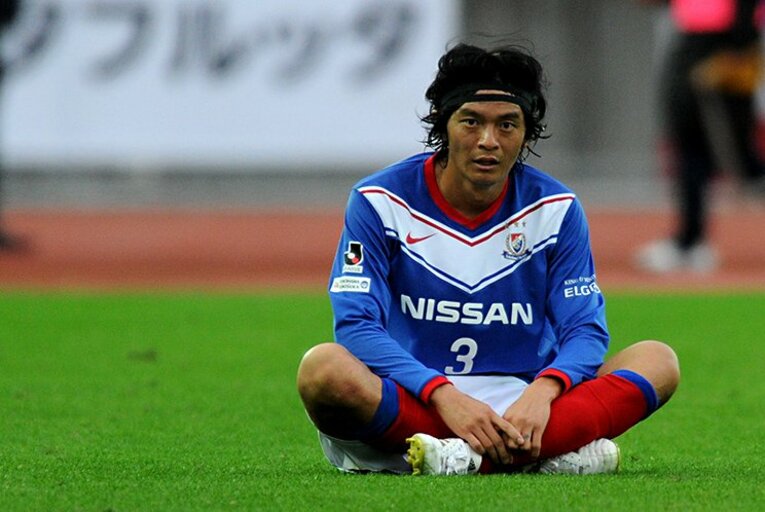 前橋育英高校のOBでもあった故・松田直樹。思いを継ぐ後輩がマリノスへ入団する　©︎Masashi Hara/Getty Images