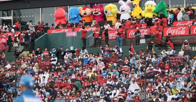 【巨人/ジャイアンツ】非売品/激レア/高校野球風/甲子園/高校球児 巨人/ジャイアンツ】非売品/激レア/高校野球風/甲子園/高校球児