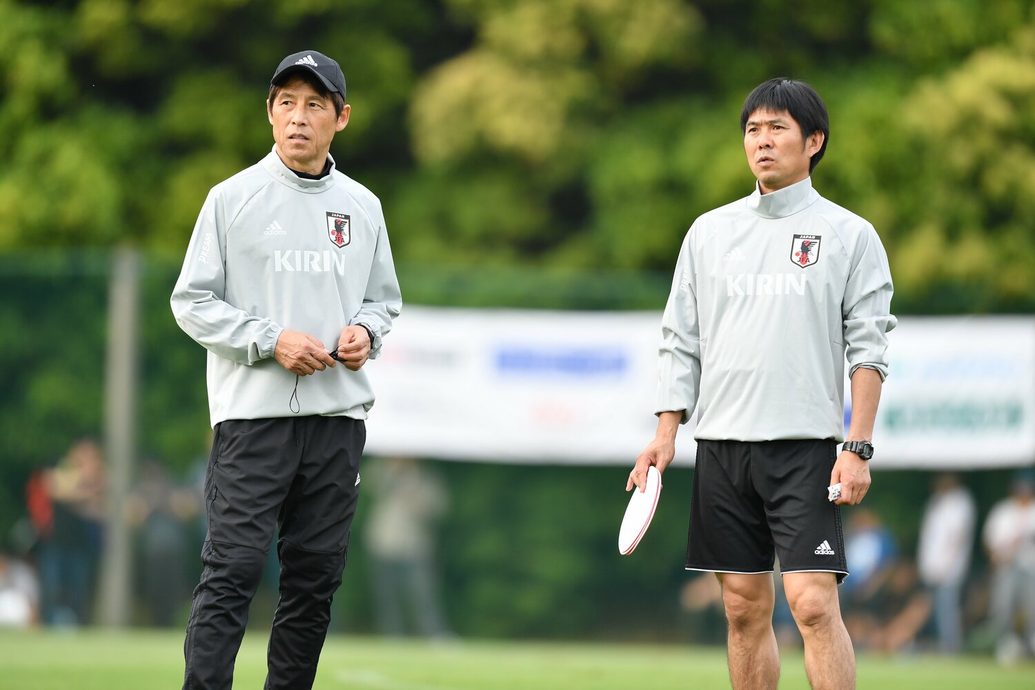 2018年の日本代表・西野朗監督、森保一コーチ　©JFA/AFLO