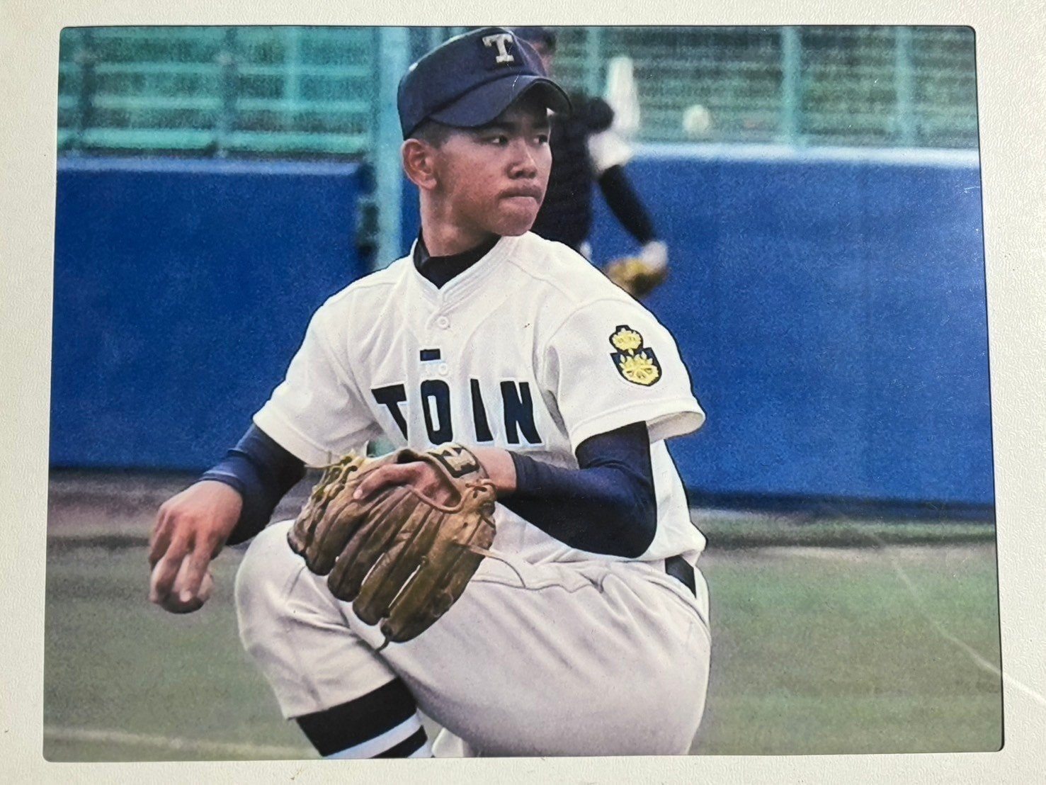 桐蔭学園高校時代の横塚さん。入学前の小指骨折、1年冬は原因不明の膝痛、2年春にはベネット症候群を患った（写真=本人提供）