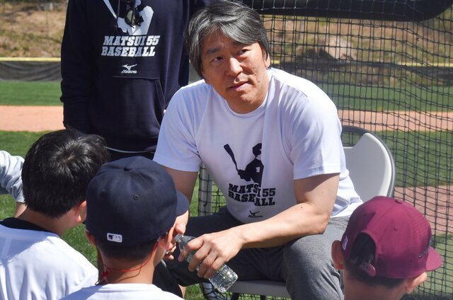 写真】松井秀喜「僕らの時代とは違う。本当によくやっている」岡本和真