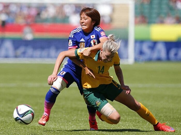 「キーマン？」に首を振った岩渕真奈。なでしこの切り札の“余裕と太腿”。＜Number Web＞ photograph by AFLO