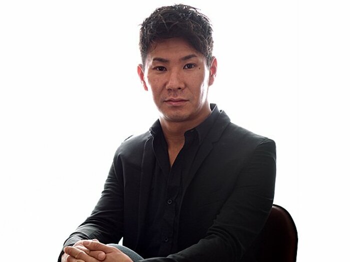 ＜独占インタビュー＞小林可夢偉「今年1年走って悔いはない」＜Number Web＞ photograph by Naoya Sanuki