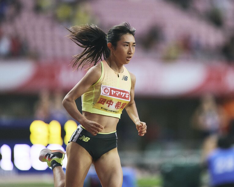 パリ五輪に向けた今季の日本選手権では1500m、5000mともに圧勝で二冠を達成　©Yuki Suenaga