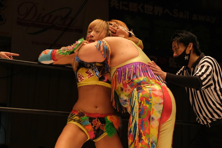 「ギャン期」ウナギ・サヤカとタイガー・クイーンの“初遭遇”に見た期待感…正反対の2人は女子プロレス界の看板カードになり得るか？(23)