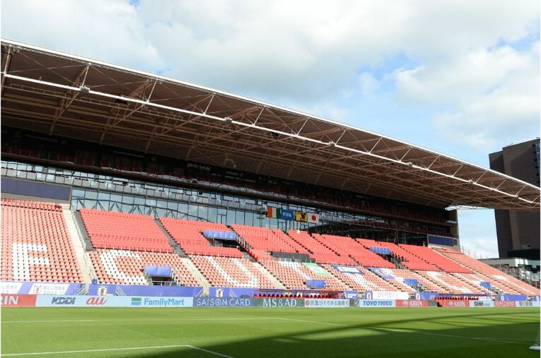 連係不足は“想定内” 19歳久保建英が森保Jで見せた「身体能力差を埋める」クレバーな技術(41) ／ photograph by JFA