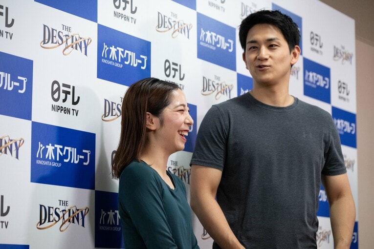 アイスショー「THE DESTINY」のゲネプロ後の囲みインタビュー　©️Asami Enomoto