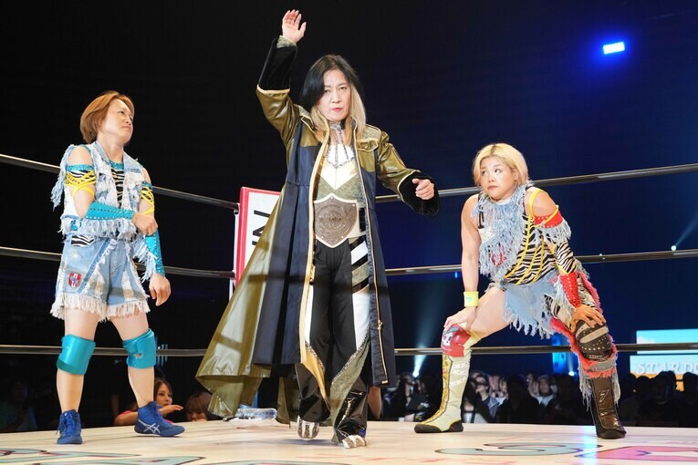 コールを受ける62歳のジャガー横田