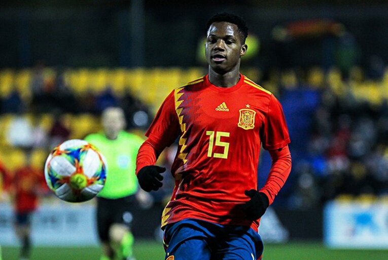 ブラジル優勝U-17W杯で記憶すべき、巨大な才能＋不参加だった超逸材。(4)