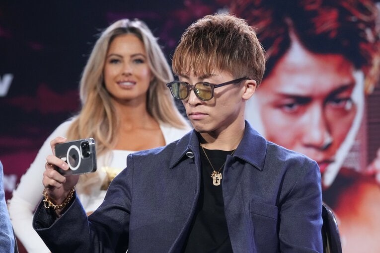 前々日会見での井上尚弥　©Naoki Fukuda